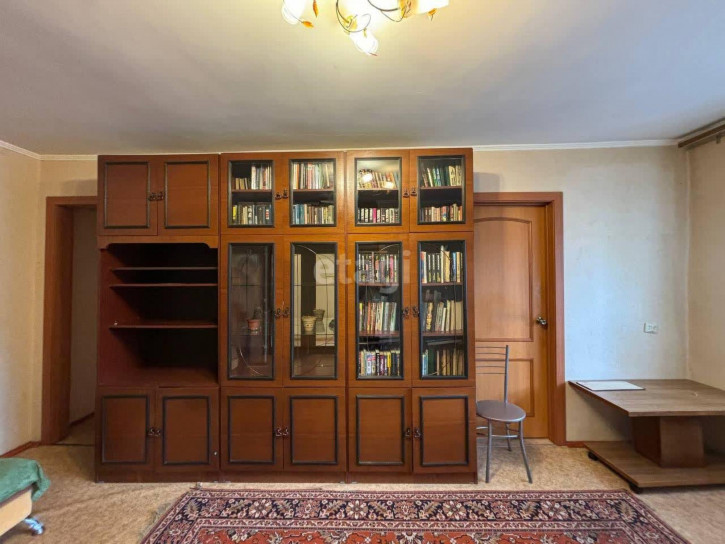 3-комн квартира Хохрякова, 69