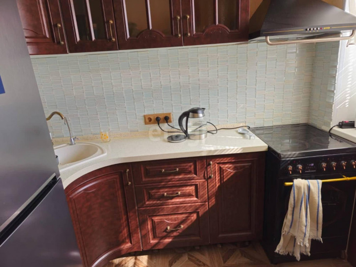 1-комн квартира Республики, 94