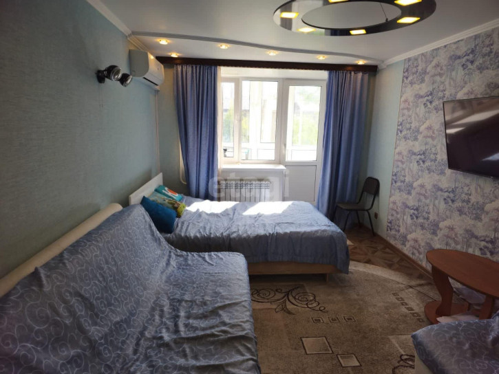 1-комн квартира Республики, 94
