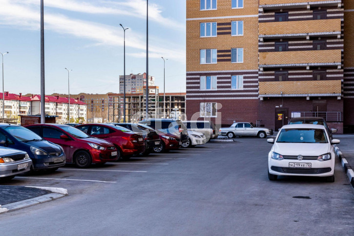 3-комн квартира Энергостроителей, 13