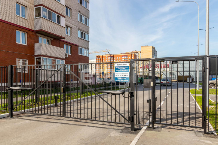 3-комн квартира Энергостроителей, 13