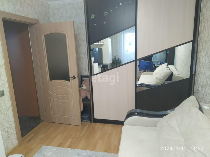 2-комн квартира Западносибирская, 22/1