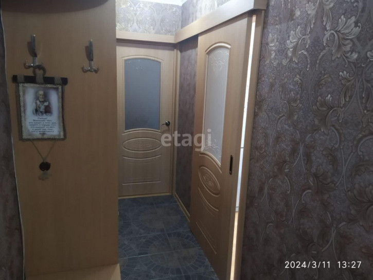 2-комн квартира Западносибирская, 22/1