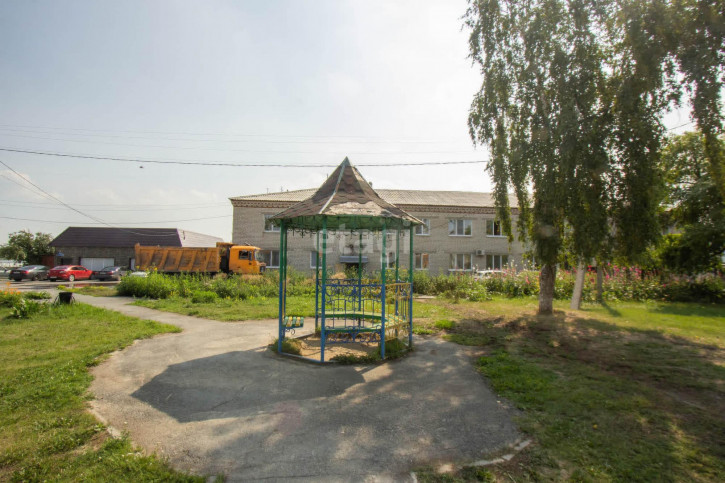 2-комн квартира Дальняя, 23