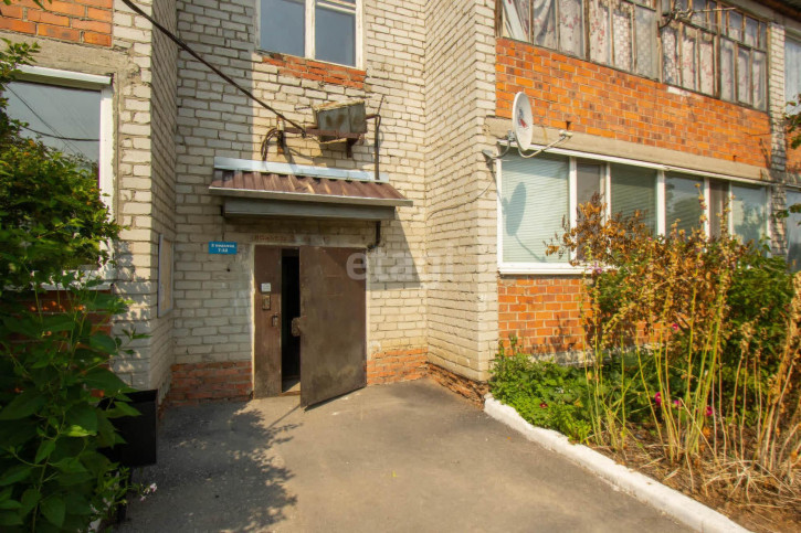 2-комн квартира Дальняя, 23