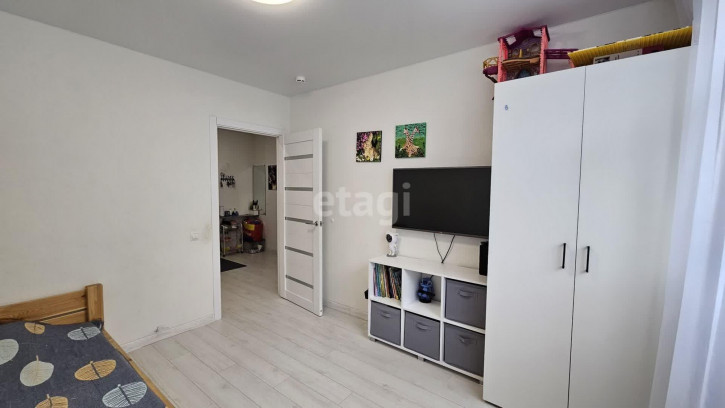 2-комн квартира Первооткрывателей, 10