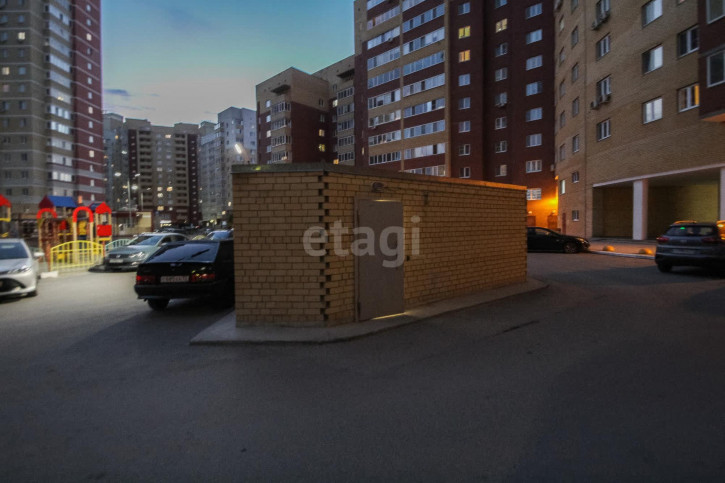 Гараж/парковка Дружбы 75