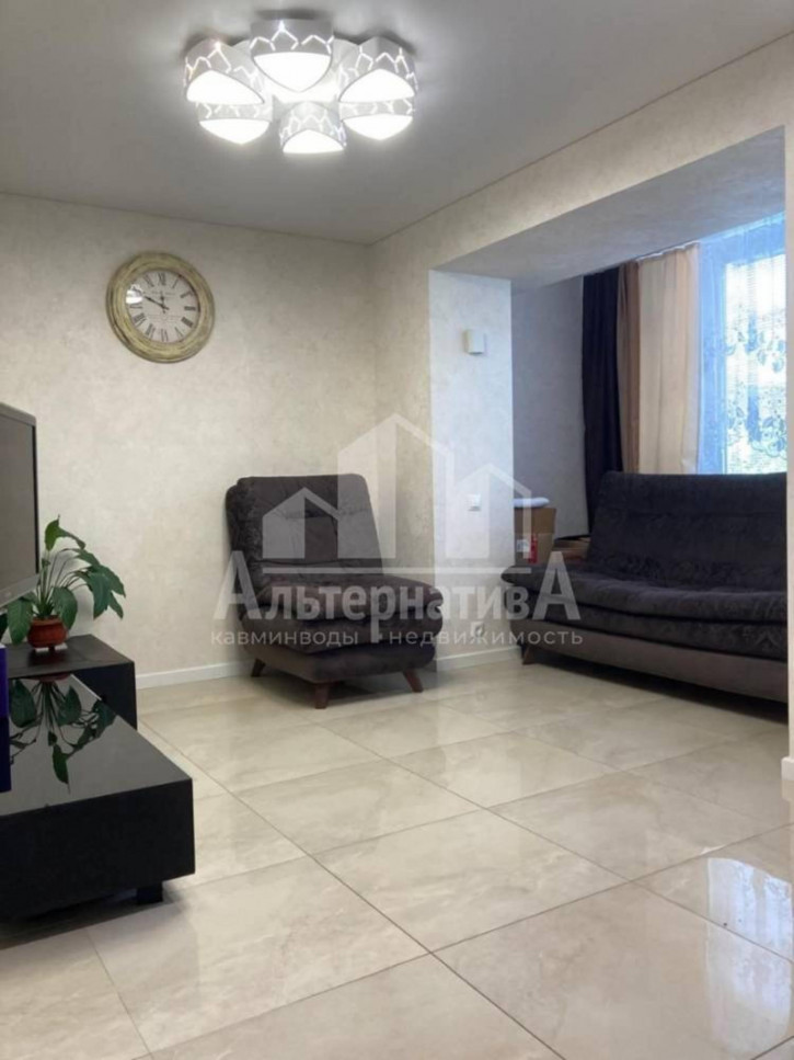 3-комн квартира Орджоникидзе ул.