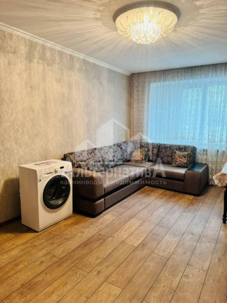 2-комн квартира Героев Медиков ул.