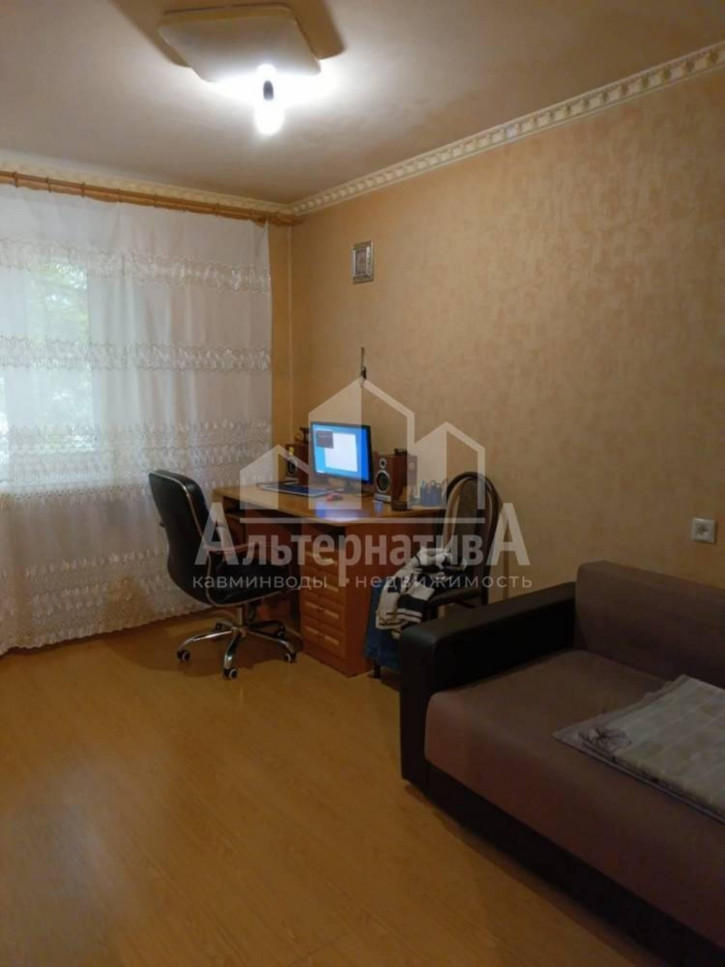 2-комн квартира Пикетная ул.