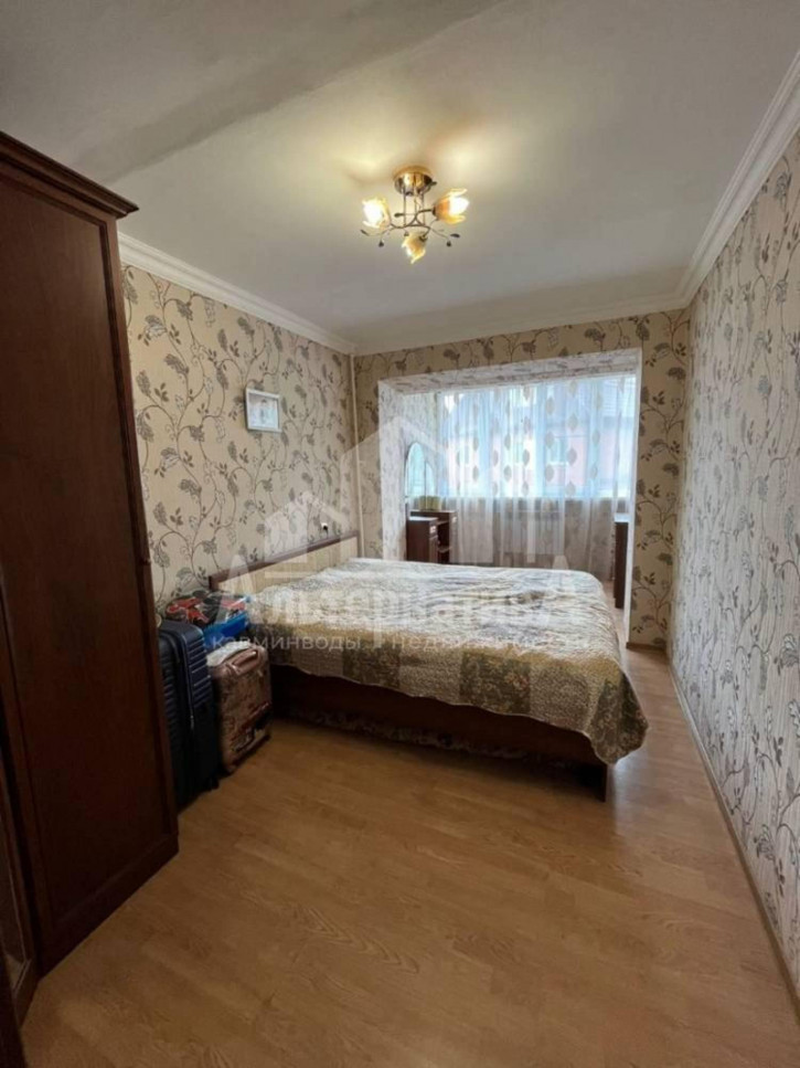 3-комн квартира Западная ул.