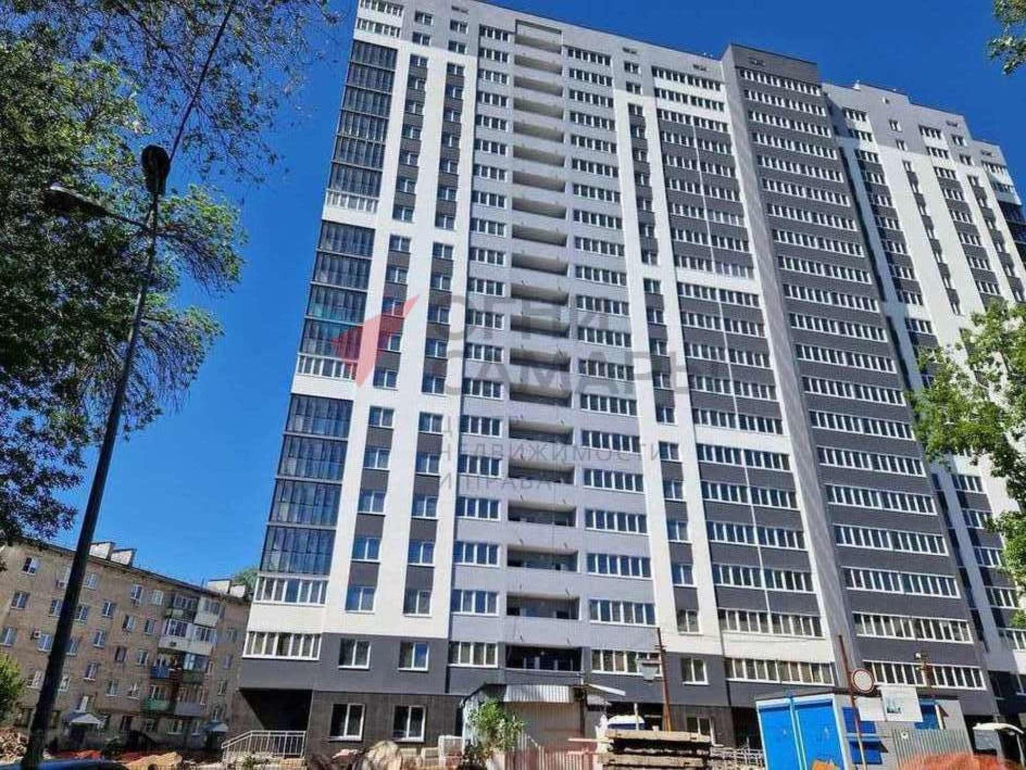 Купить студию за 4 150 000 рублей на Победы улица, 13Б