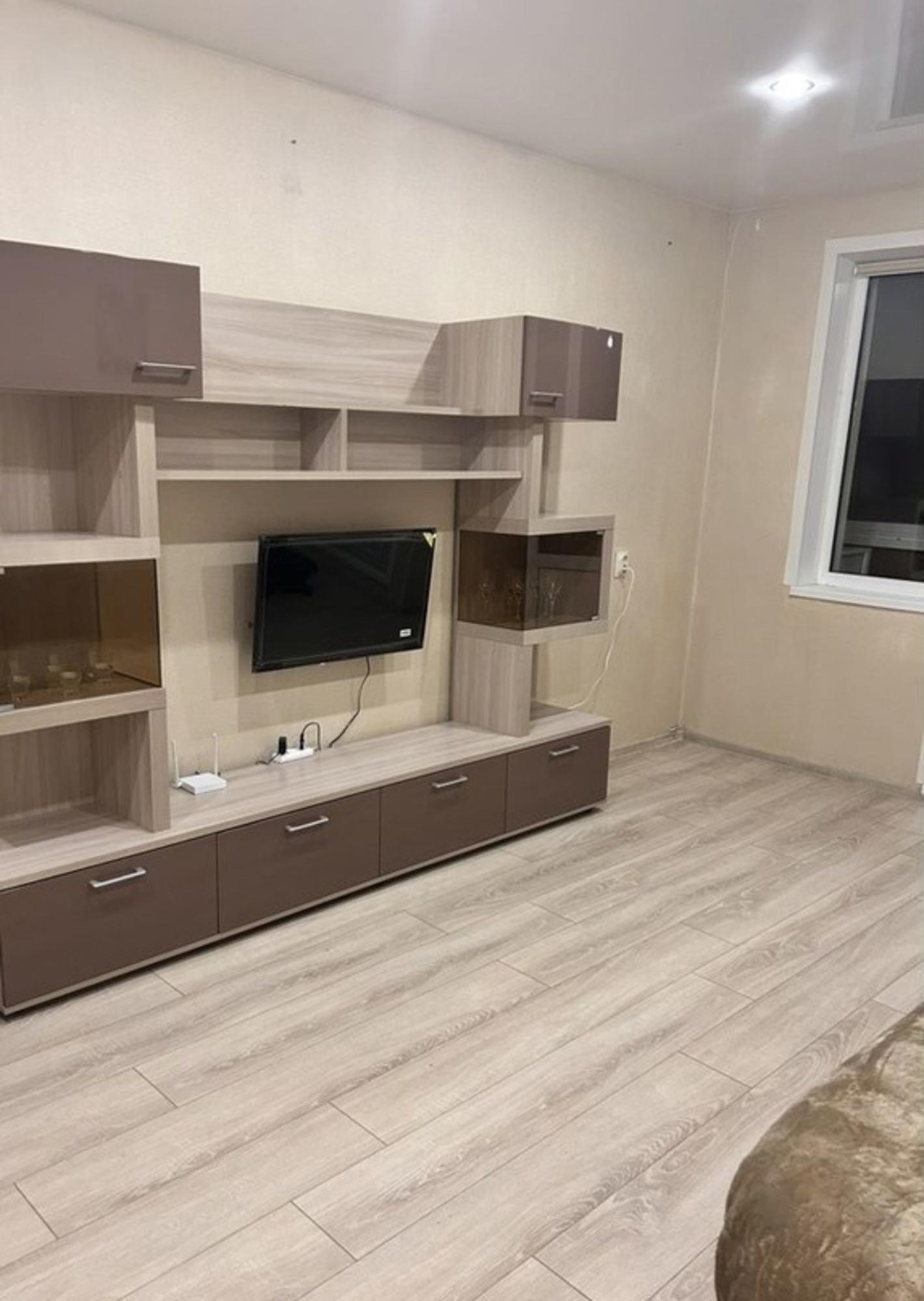 Сдать квартиру за 28 000 рублей на Аэродромная улица, 37