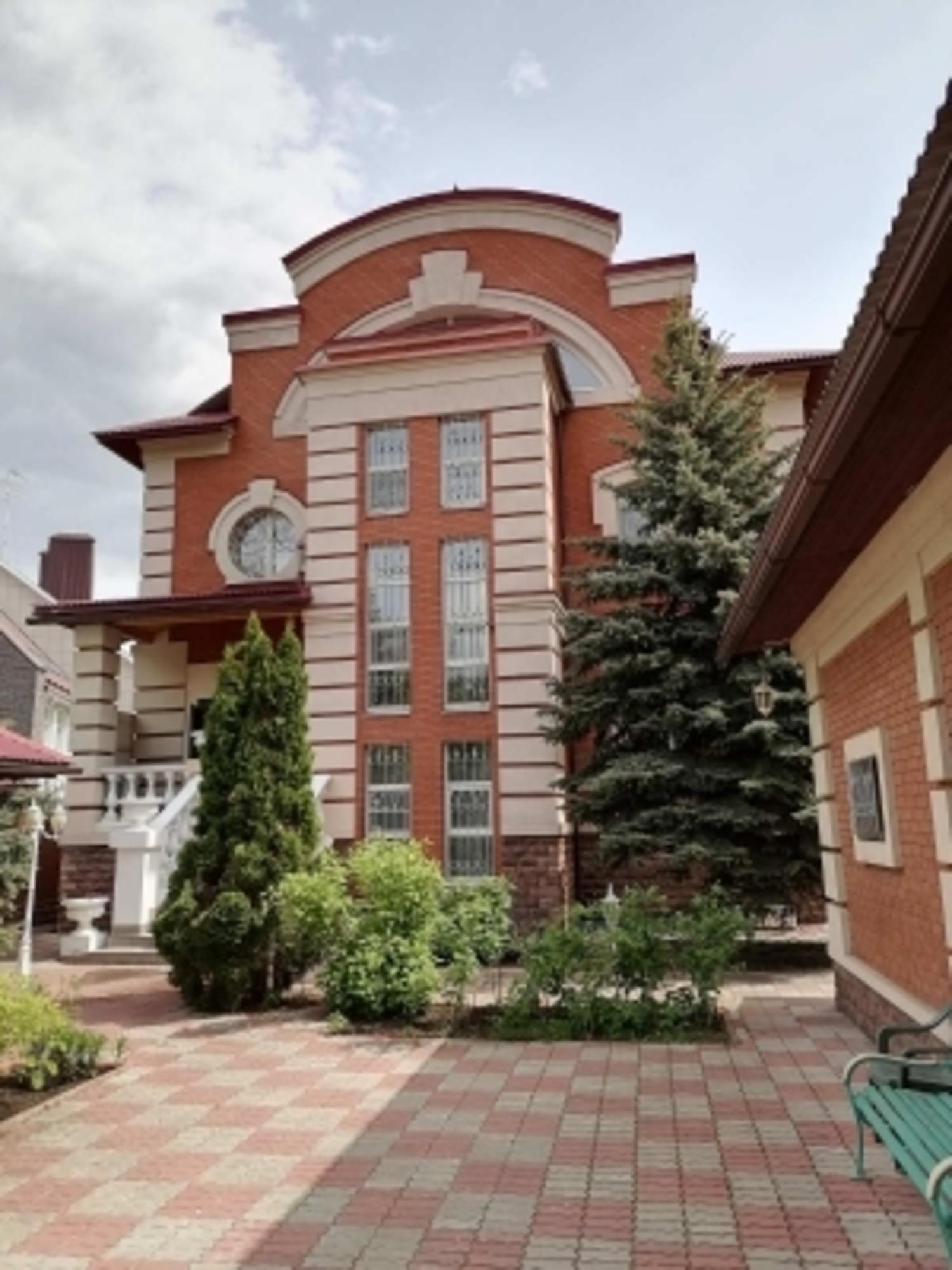Купить дачу, дом, коттедж за 60 000 000 рублей на Конноармейская улица