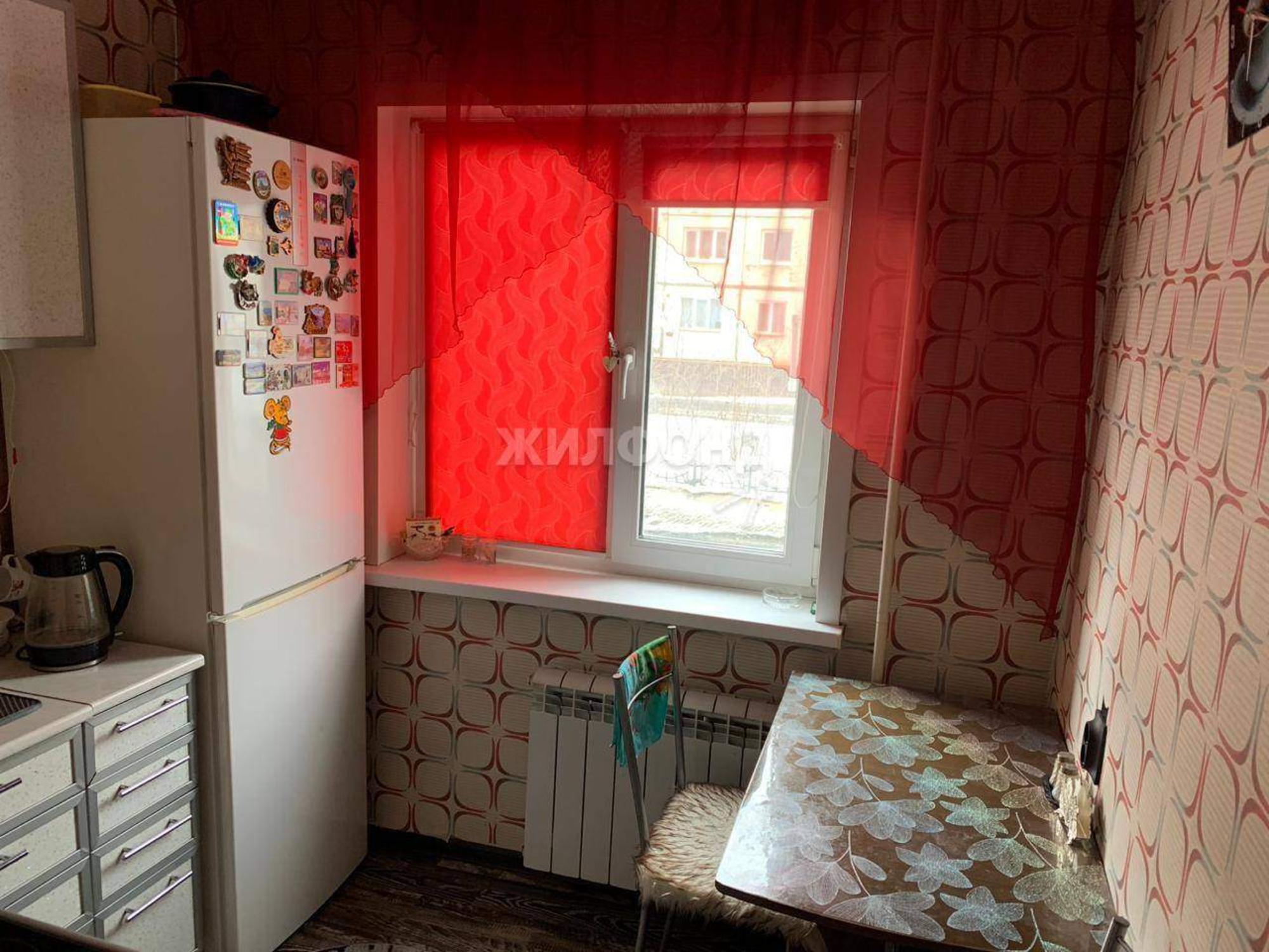 Купить квартиру за 2 500 000 рублей на Павлова улица, д.15