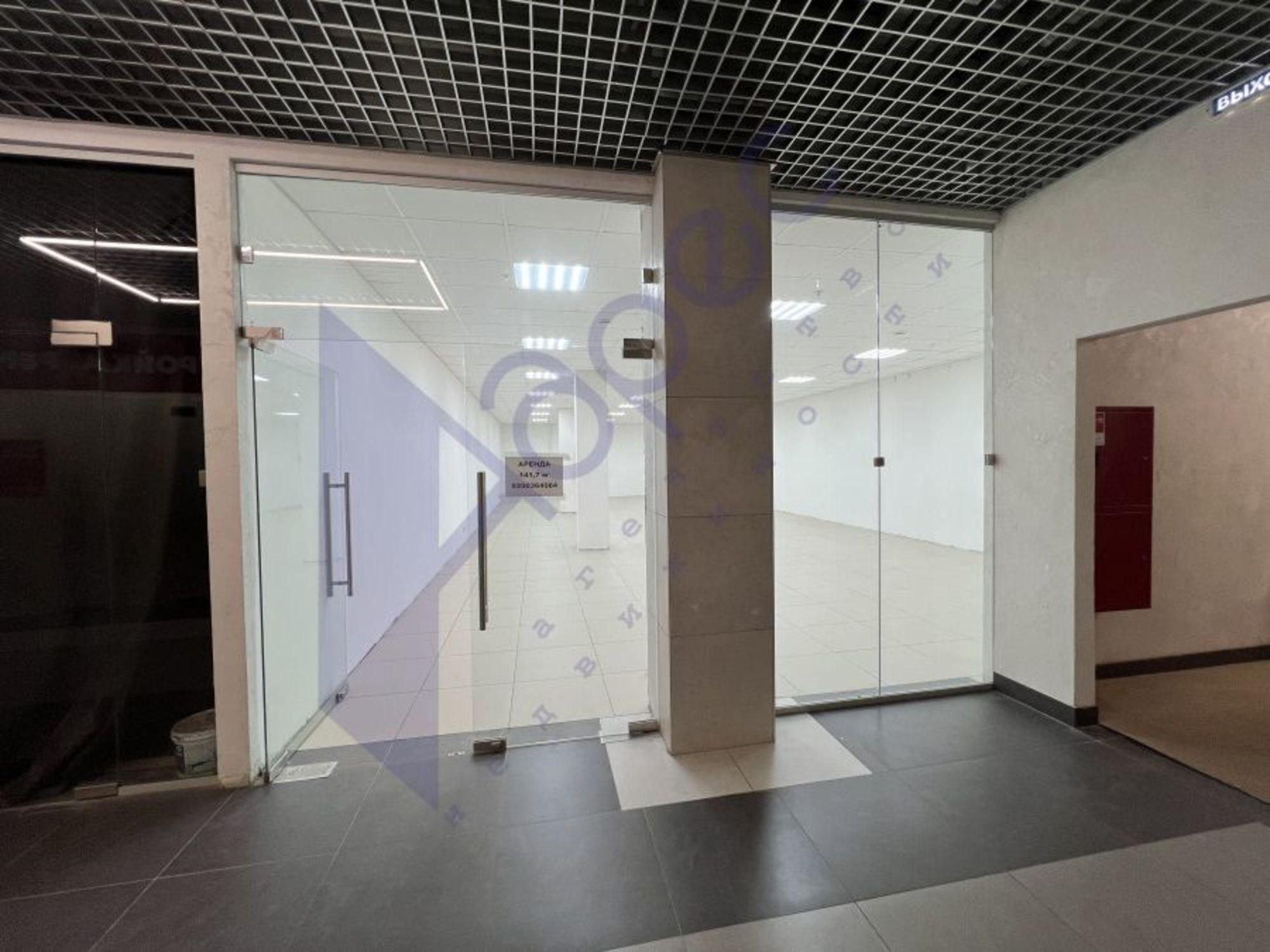 Сдать торговое помещение за 212 550 рублей на Южное шоссе, 43а