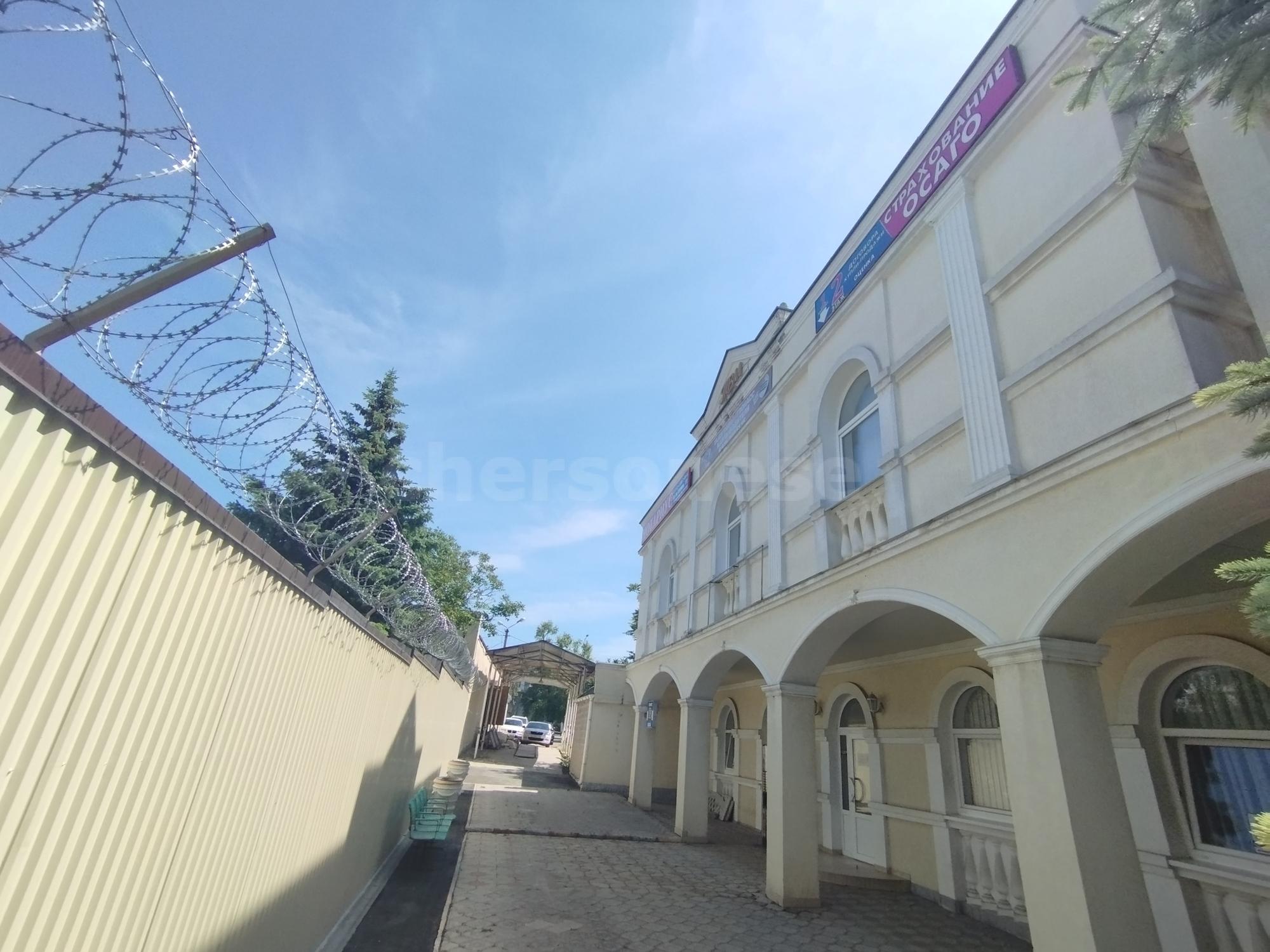 Сдать офис, помещение под офис за 16 000 рублей на Хрусталёва улица, д.44Б