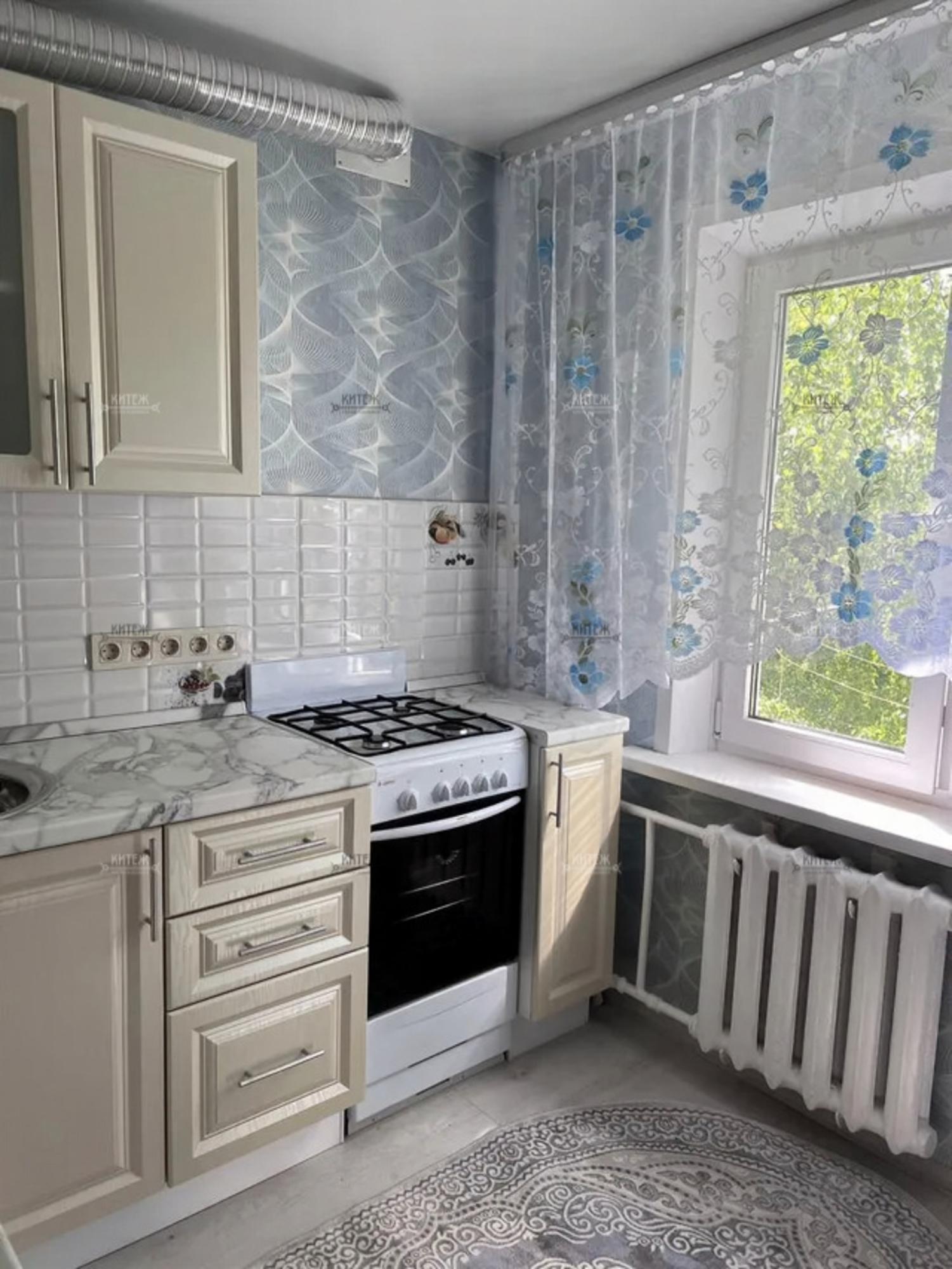 Купить квартиру за 3 200 000 рублей на Гурьянова улица,49