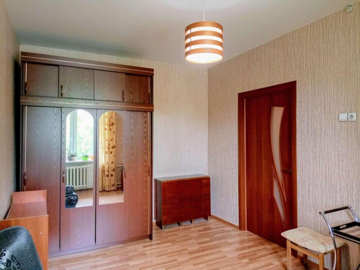 3-комн квартира Победы улица, 98