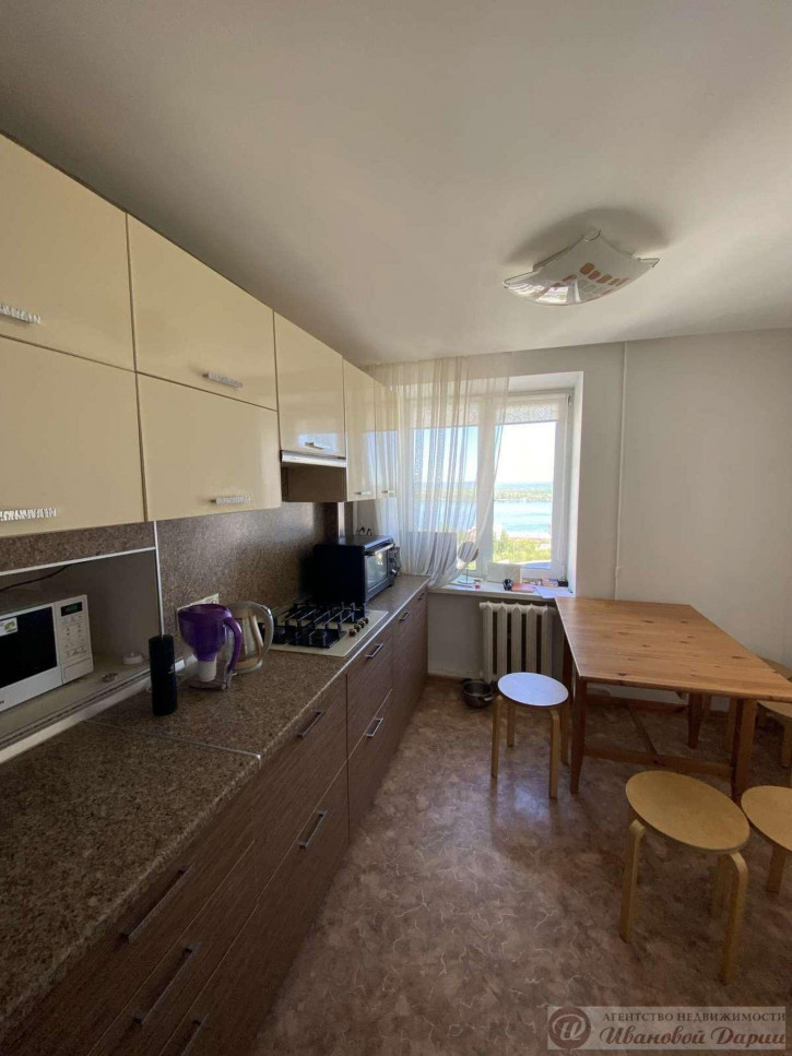 3-комн квартира Маяковского улица, 14