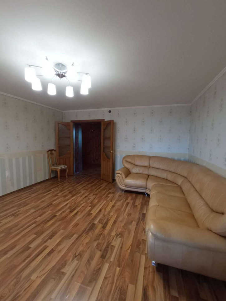 3-комн квартира Ташкентская улица, 248
