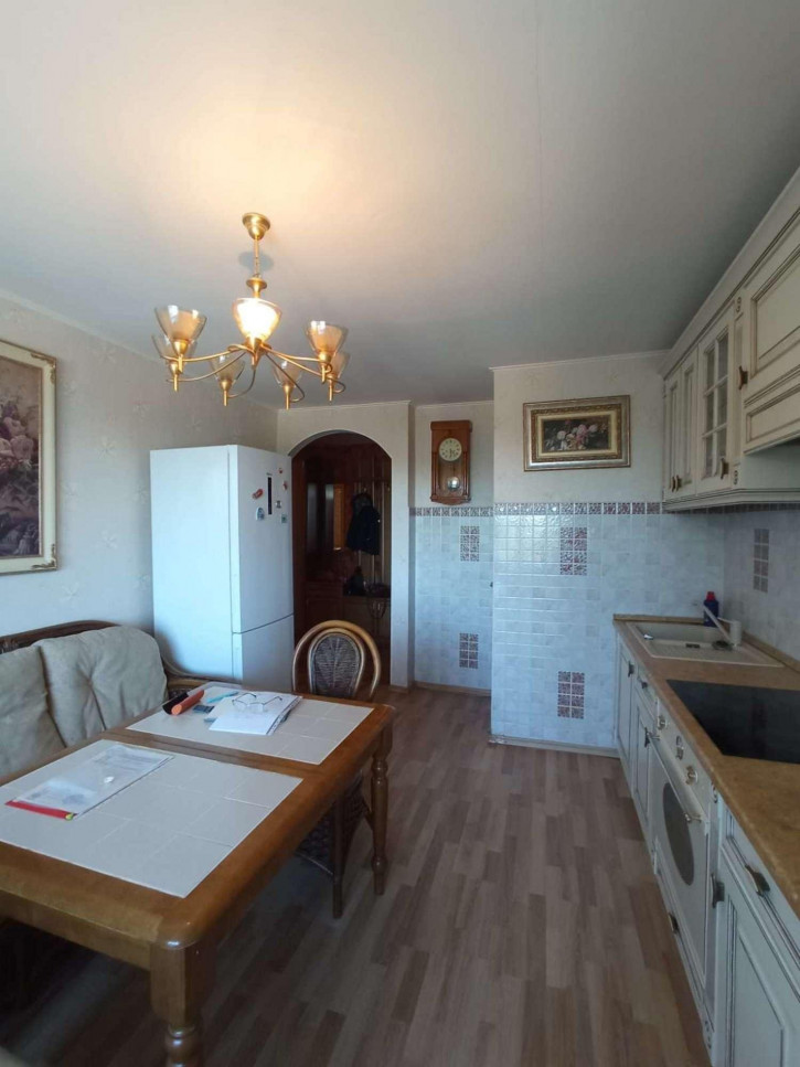 3-комн квартира Ташкентская улица, 248