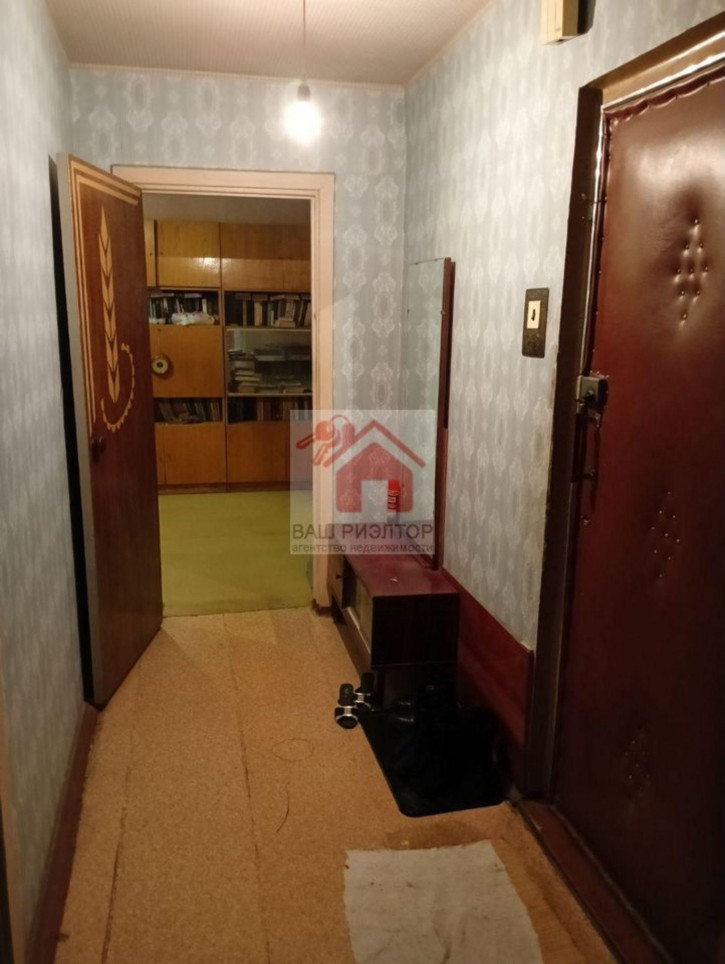 2-комн квартира Кирова проспект, 407