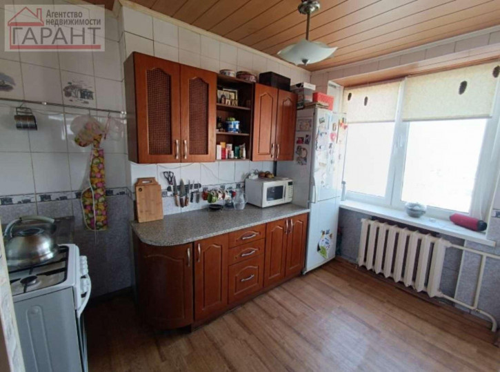 2-комн квартира Гагарина улица, 33