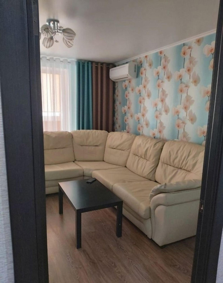 2-комн квартира Дыбенко улица, 23