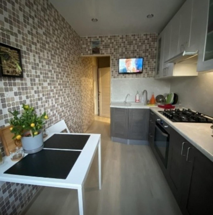 2-комн квартира Фадеева улица, 67