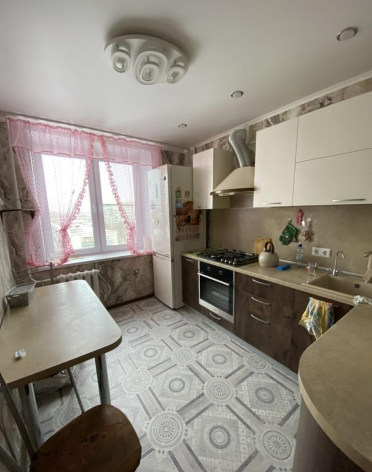 1-комн квартира Авроры улица, 92