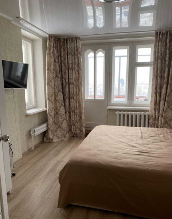 1-комн квартира Авроры улица, 92