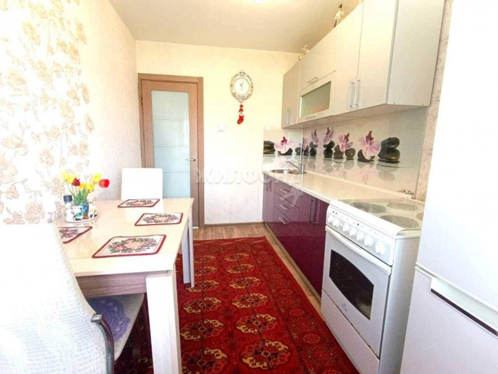 2-комн квартира Соловьева улица, д.107В