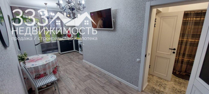2-комн квартира Маркова ул, 77