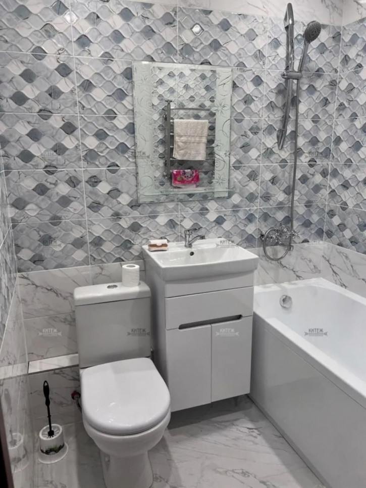 1-комн квартира Гурьянова улица,49