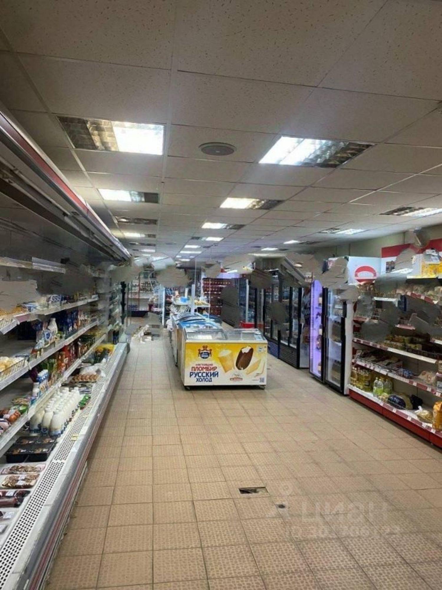 Купить торговое помещение за 152 502 рублей на ул Гагарина, 24