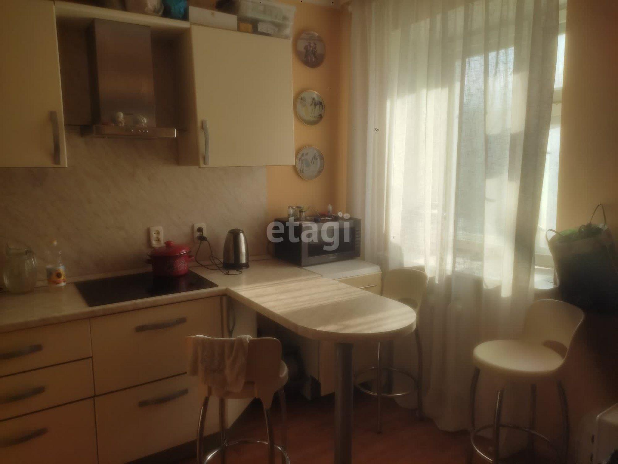 Купить квартиру за 4 430 000 рублей на Шишкова, 19