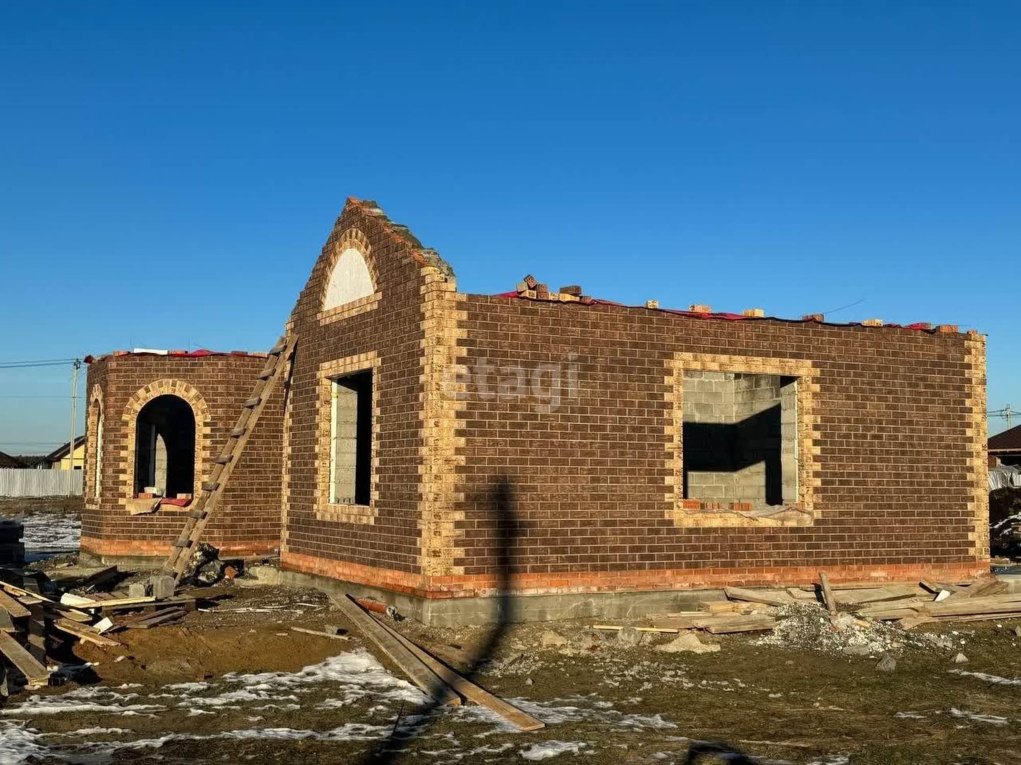 Купить дачу, дом, коттедж за 11 800 000 рублей на Падерина