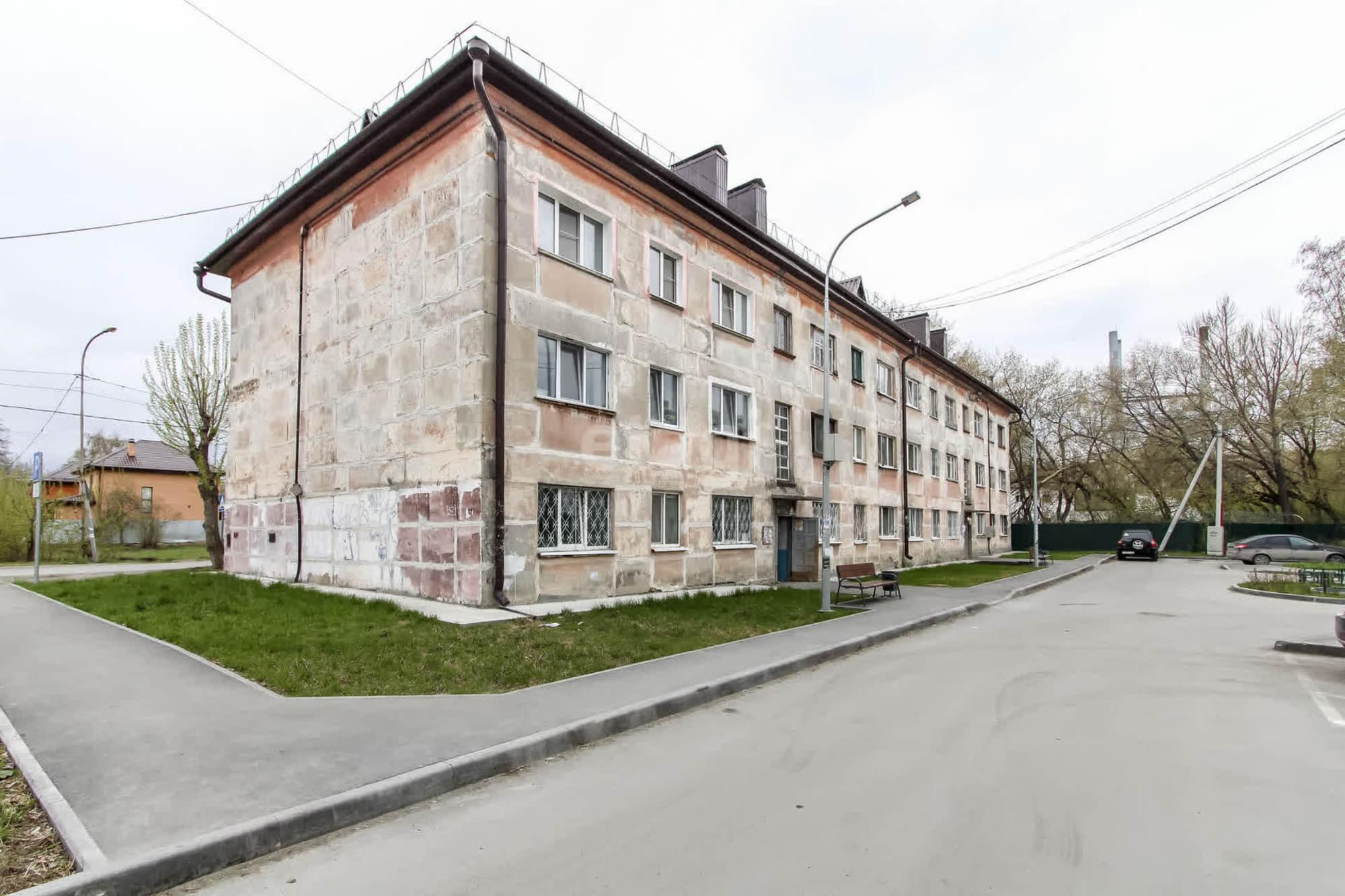 Купить комнату за 1 100 000 рублей на Ершова, 21