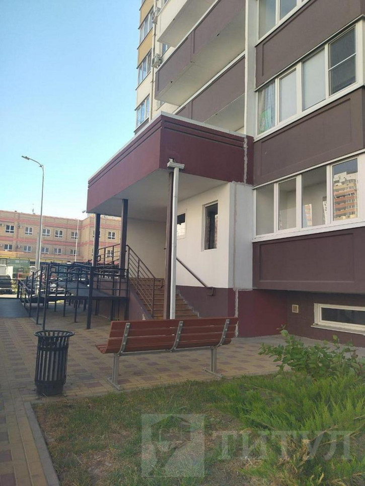 2-комн квартира Суворовский