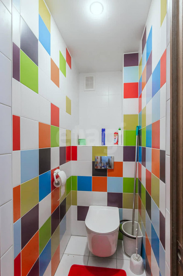 3-комн квартира улица Казакова, 11