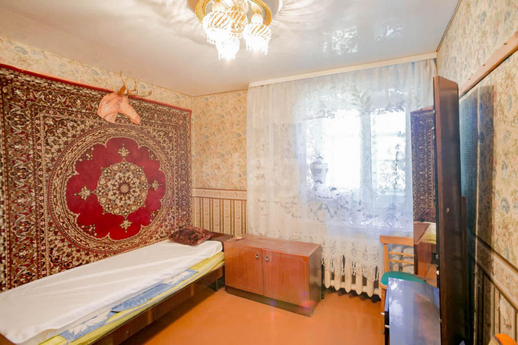 3-комн квартира улица Карла Маркса, 113