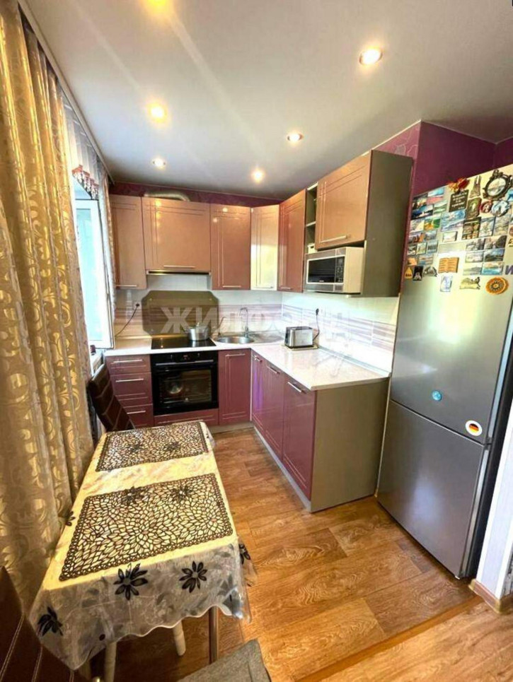 3-комн квартира Ленина улица, д.50