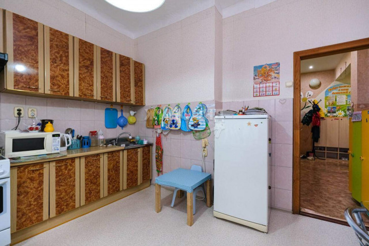 3-комн квартира Дзержинского проспект, д.71