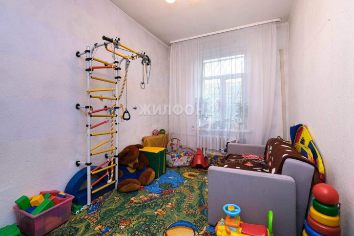 3-комн квартира Дзержинского проспект, д.71