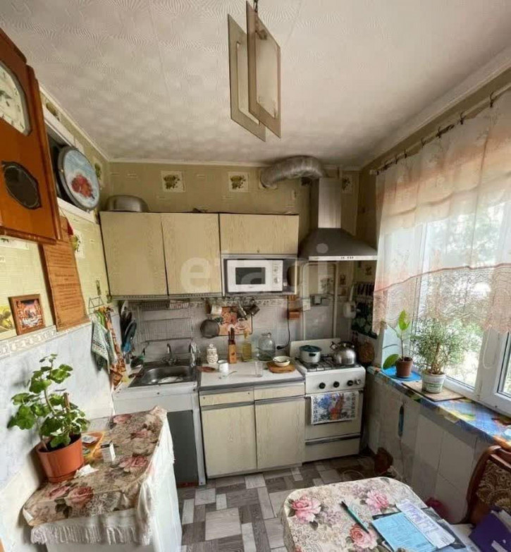2-комн квартира Крыловская, 25