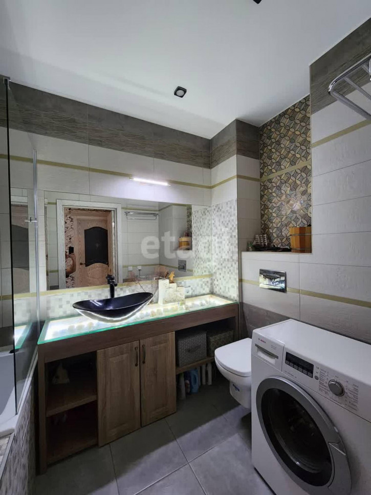 3-комн квартира Парада Победы, 13