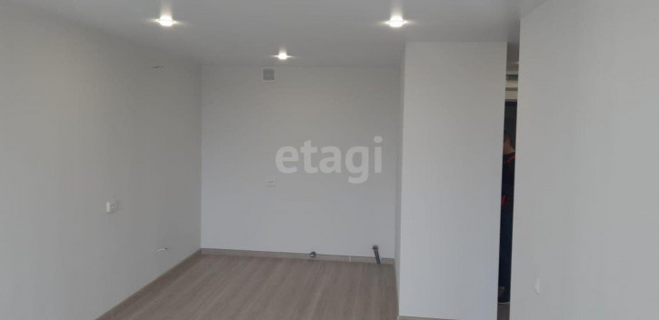 1-комн квартира Петра Ершова, 10