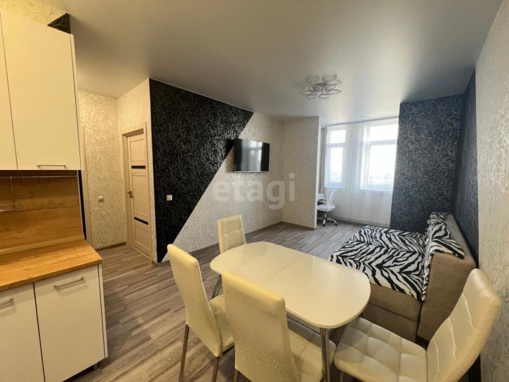 1-комн квартира Тимофея Чаркова, 83