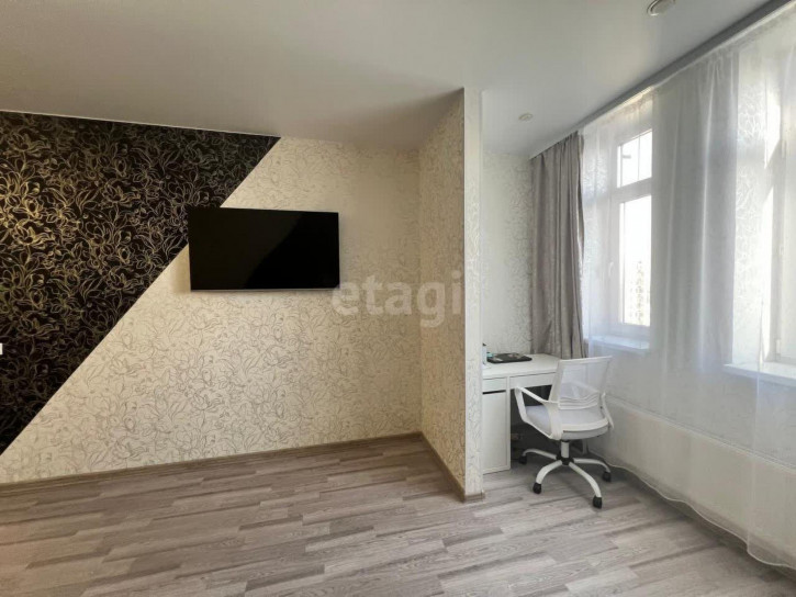 1-комн квартира Тимофея Чаркова, 83